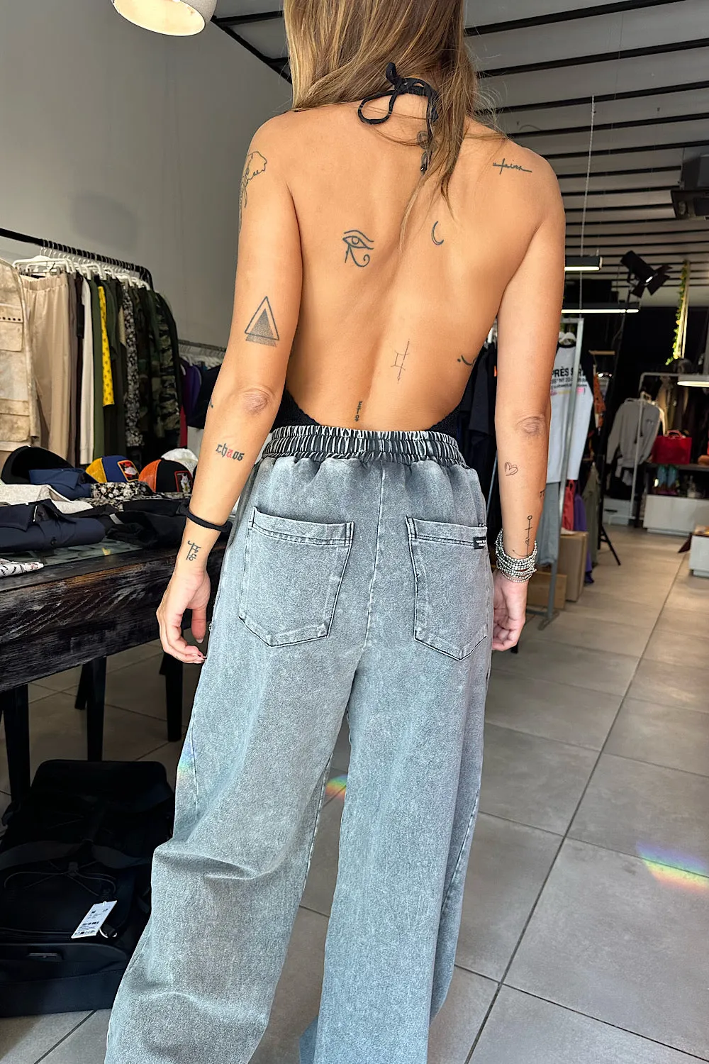 BLK CAPS  TROUSERS 021