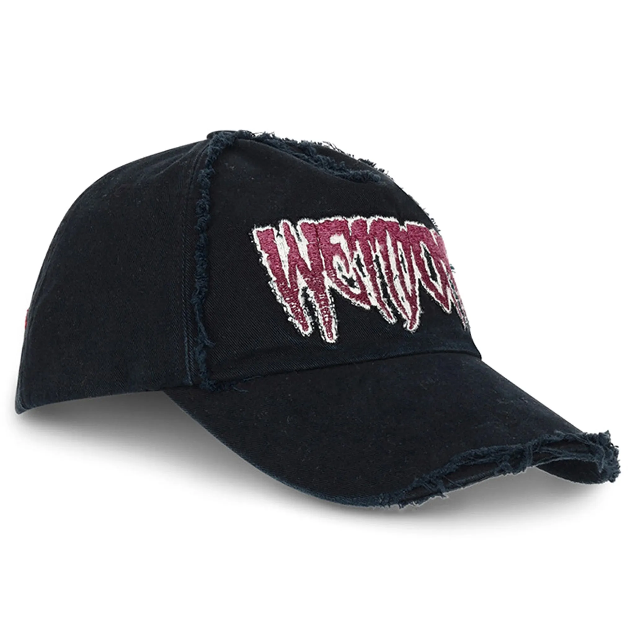 DISTRESSED EMBROIDERED CAP / BLACK