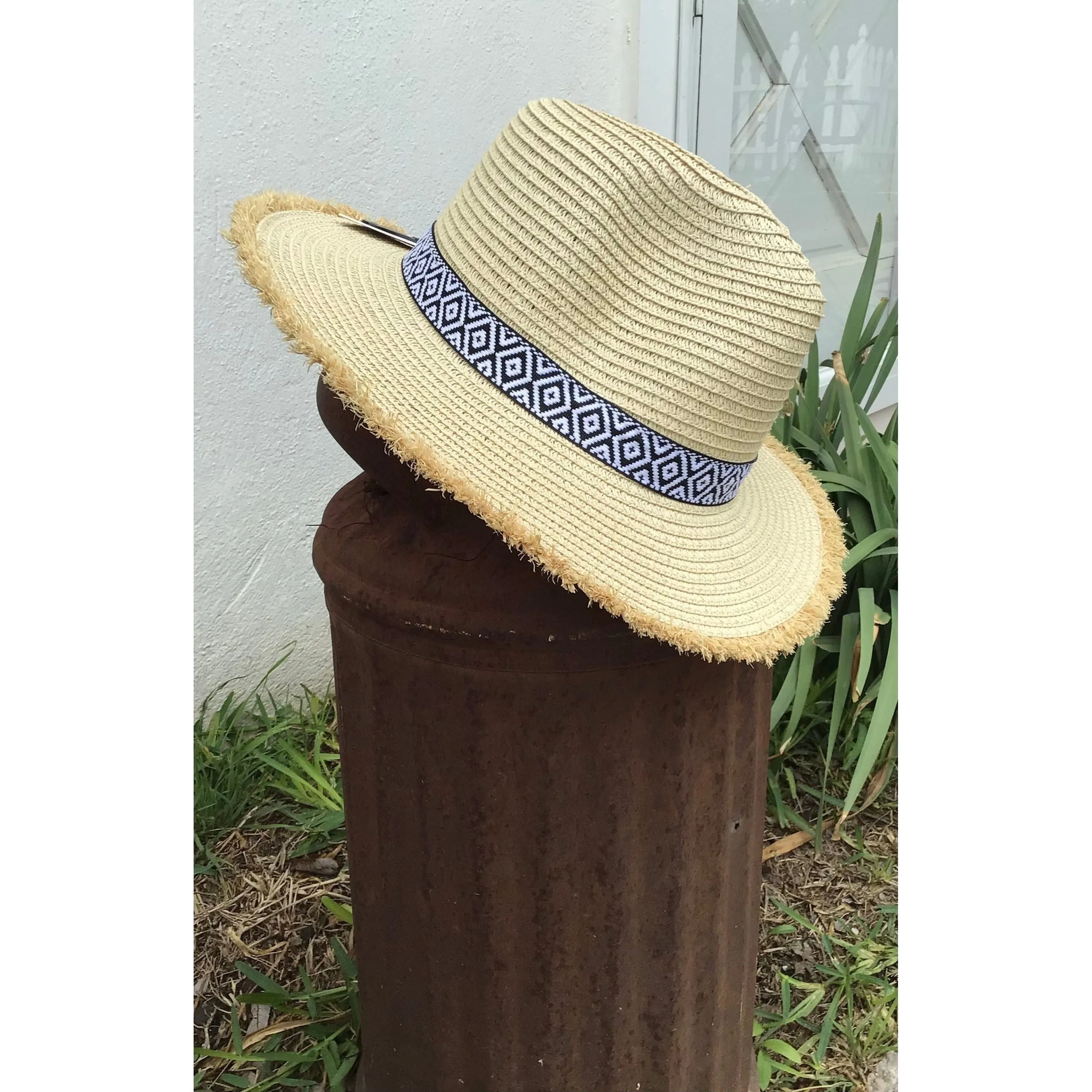 Summer Straw Hat with Fringe