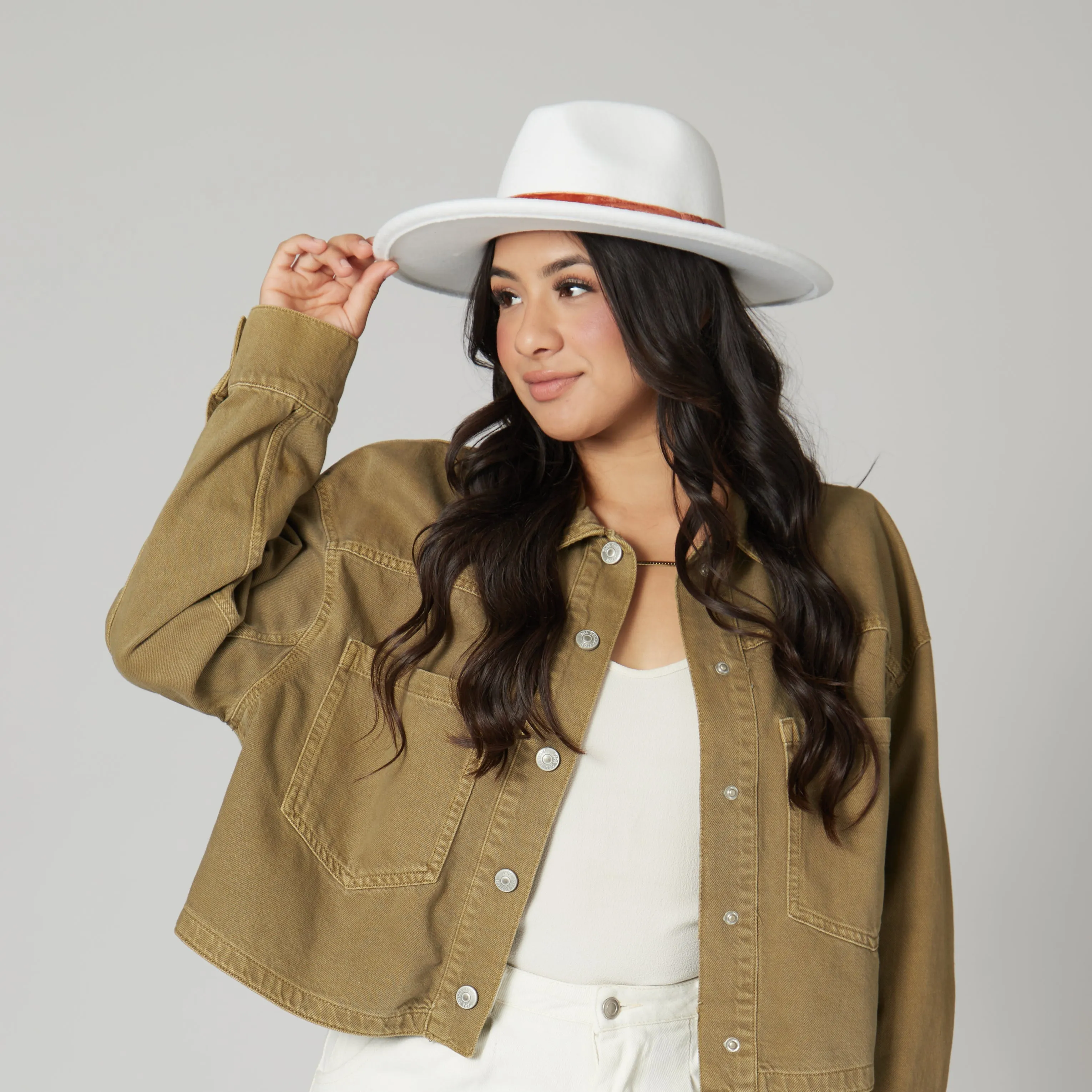 Women's Faux Felt Fedora W/ Velvet Band